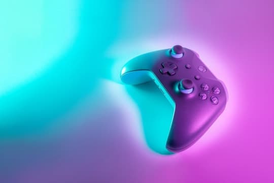 Nintendo Switch OLED White — image 1