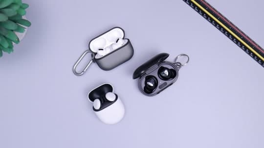 Oraimo FreePods 5 TWS Earbuds — image 1
